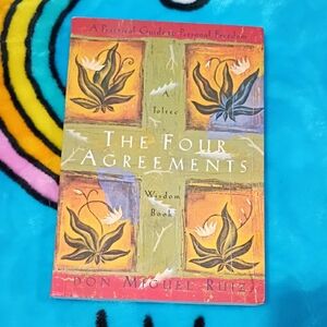 'The Four Agreements' Book - Multicolor Cover